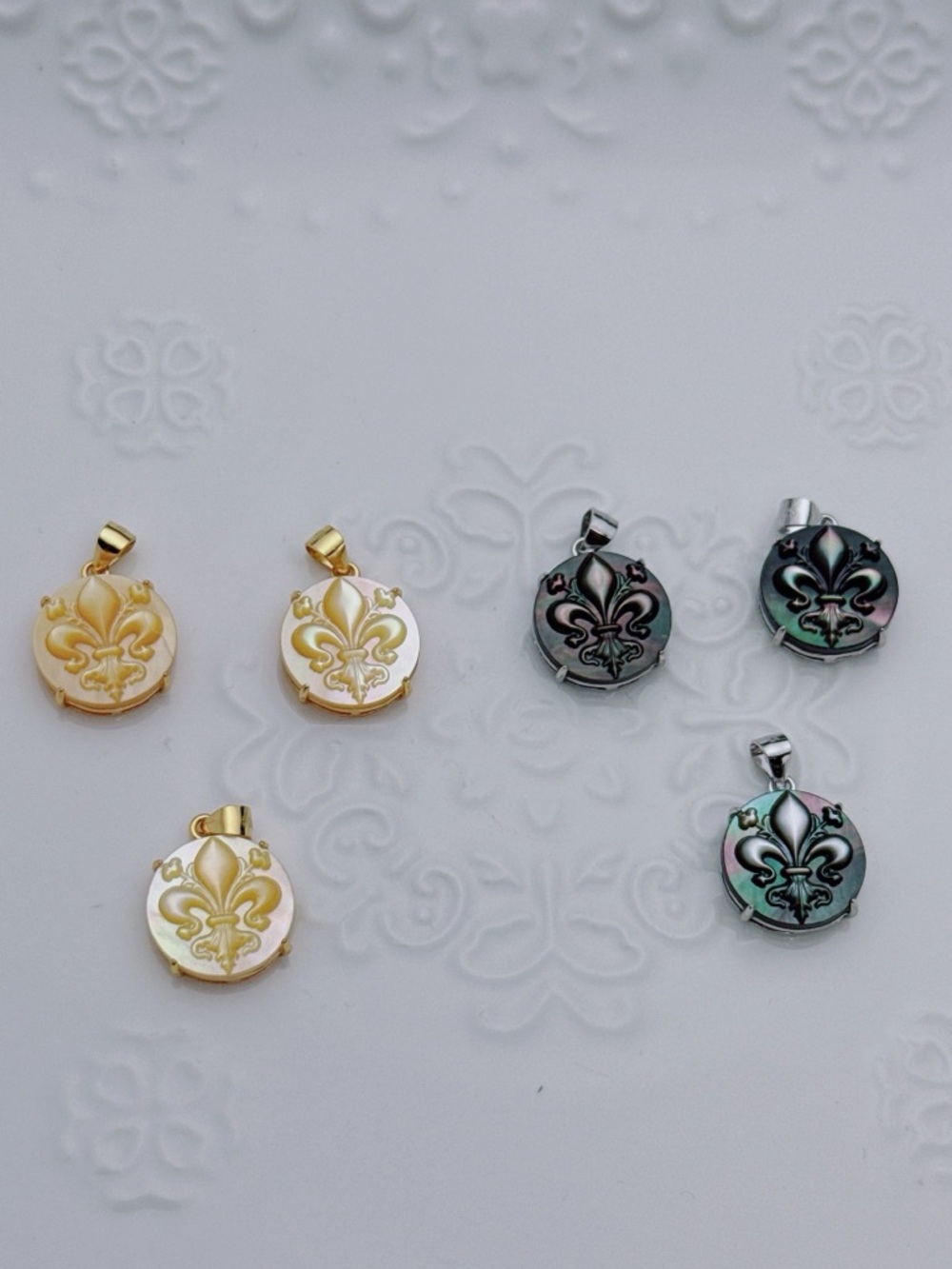 SGP25 S925 Stamped MOP Pendant